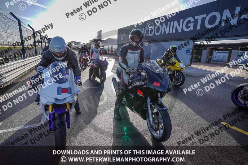 donington no limits trackday;donington park photographs;donington trackday photographs;no limits trackdays;peter wileman photography;trackday digital images;trackday photos